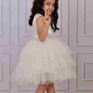 elegantna haljinica 1-4 god bela boja detalj