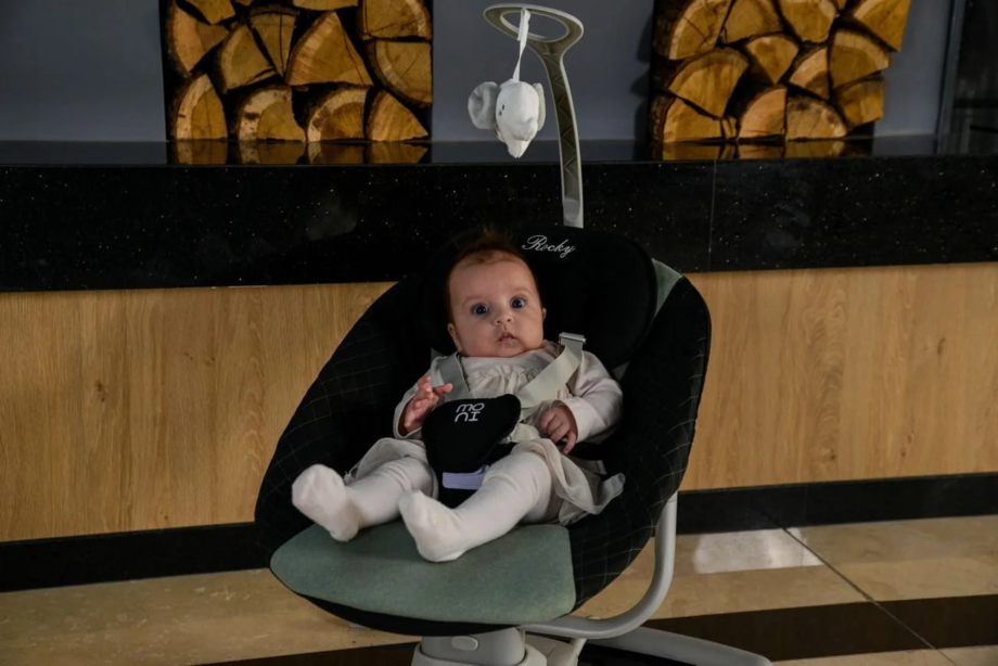 Električna ljuljaška za bebe Rocky Grey Električna ljuljaška za bebe Rocky Grey