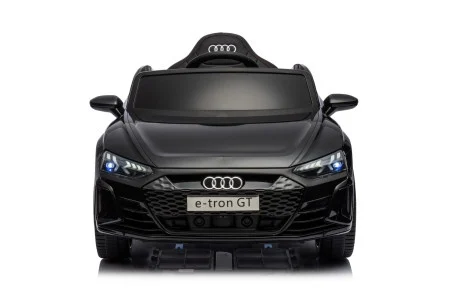 AUDI RS E-TRON GT 2216/1 METALIK CRNI AUDI RS E-TRON GT 2216/1 METALIK CRNI