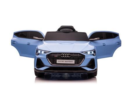 LICENCIRANI AUDI E-TRON SPORTBACK PLAVI
