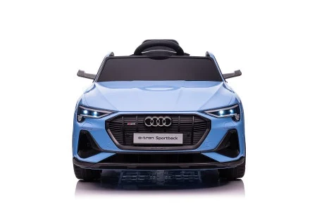 LICENCIRANI AUDI E-TRON SPORTBACK PLAVI