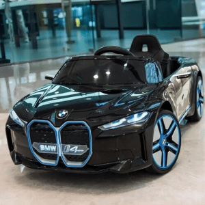 BMW I4 auto na baterije crni