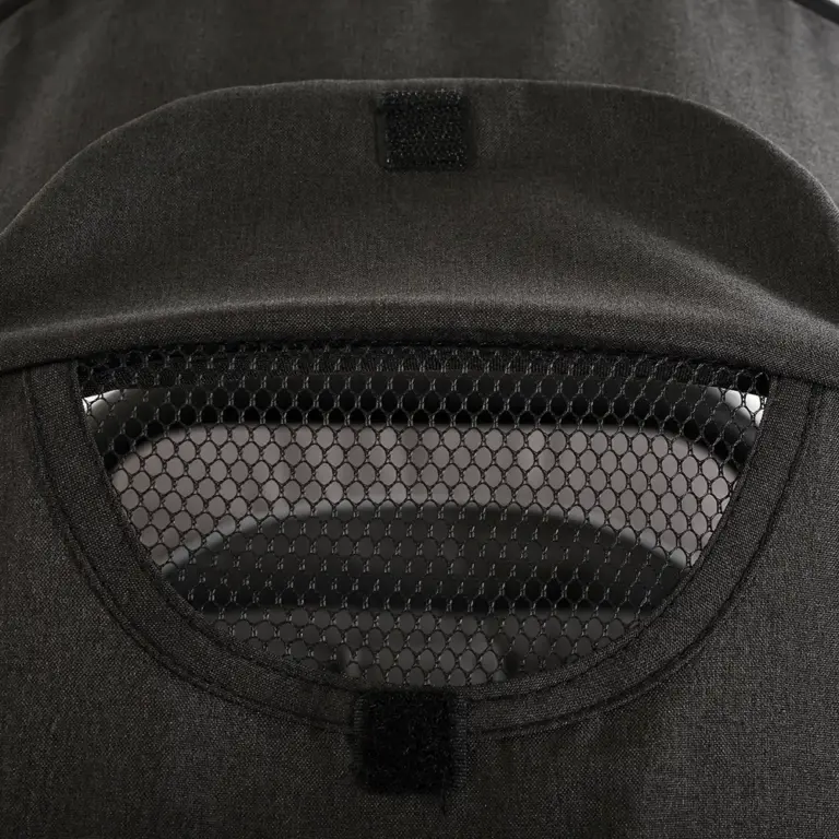 Kolica za bebe Berlin Premium Black mrezasti prozor na tendi 768x768 1