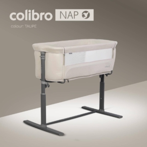 prenosivi krevetac Nap taupe brend Colibro pogled sa strane