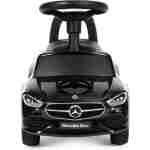 guralica mercedes c class crna boja bliži prikaz
