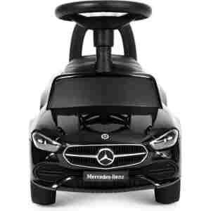 guralica mercedes c class crna boja bliži prikaz