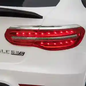 Mercedes GLC 63S AMG-Beli - Slika 10