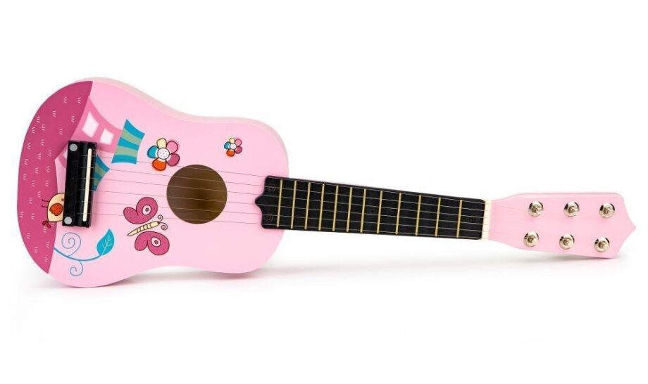 drvena gitara za decu sa metalnim žicama pink eco toys sa trzalicom