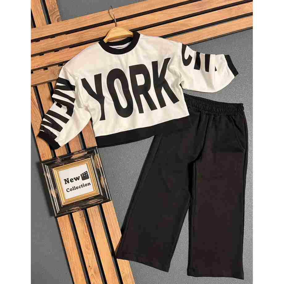 trenerka za devojčice new york city sa modernim printom i širim pantalonama crno bela