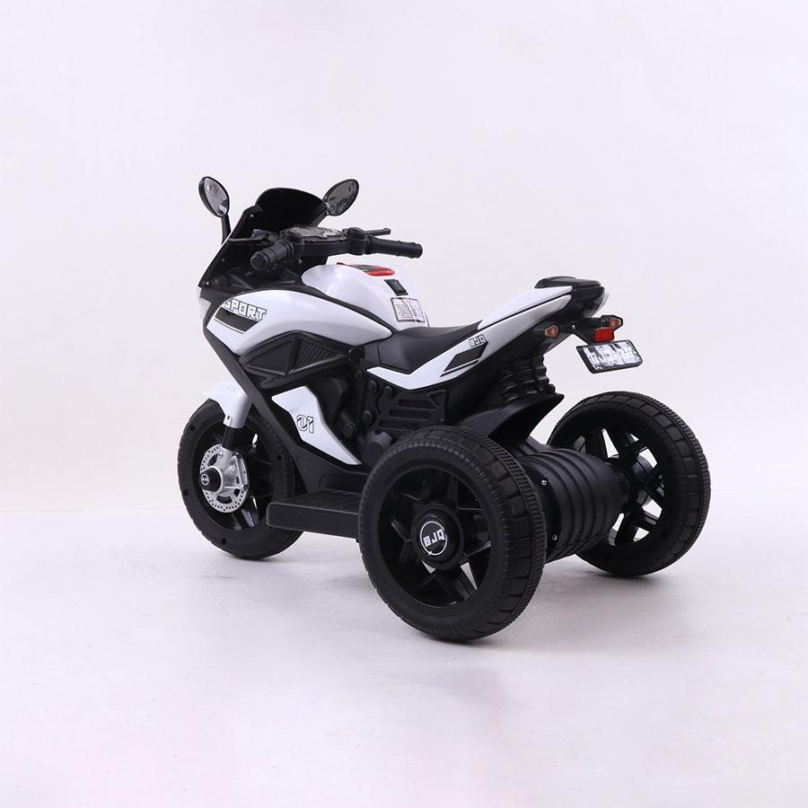 eurobajk Motor srednji na akumulator 6Vbeli 0000 beli 1 3 1 copy