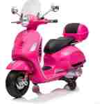Vespa motor za decu ROZE vespa motor za decu ROZE elektricni skuter sa led svetlima i pomocnim tockicima