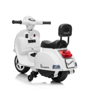 Vespa PX150 6V - Bela - Motor na akumulator za decu Dečija Vespa PX150 na akumulator 6V bela – prednji izgled