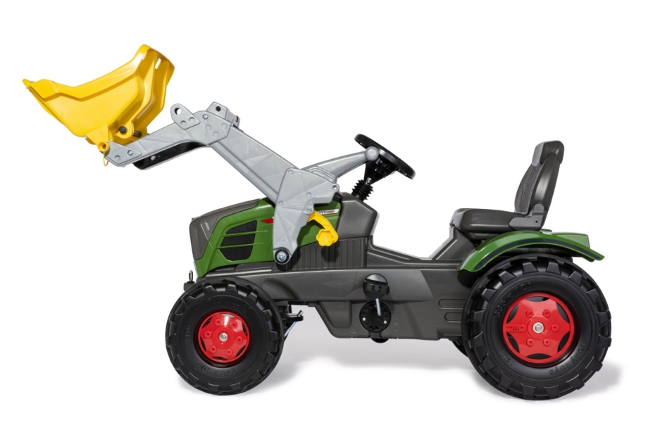 Traktor Fendt 211 Vario sa utovarivačem Traktor Fendt 211 Vario sa utovarivačem 3