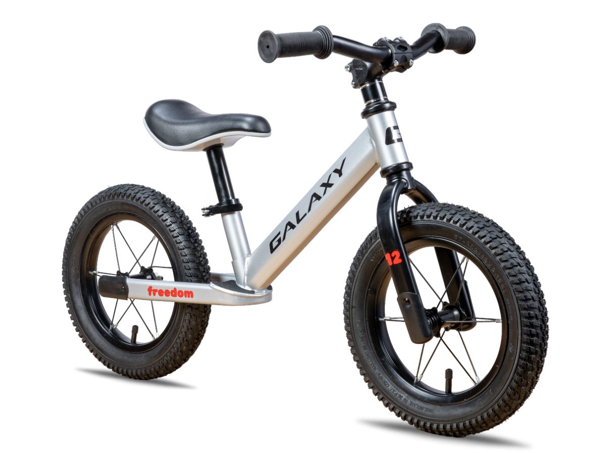 2026.04.25.11.52.36_69ec8ee430b37_540113-1200x900 Balance bike 12" GALAXY FREEDOM siva/crna