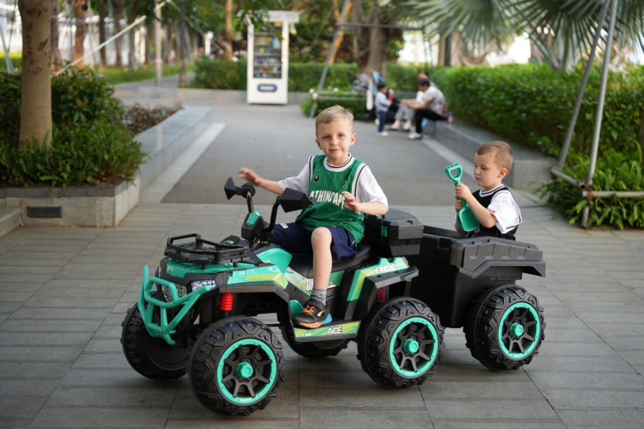 Auto na baterije ATV Veliki+prikolica TS-153- C zeleni