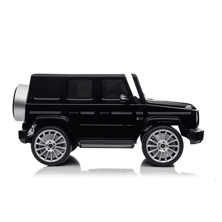 Džip Mercedes - Benz G500 Crni Džip Mercedes - Benz G500 Crni