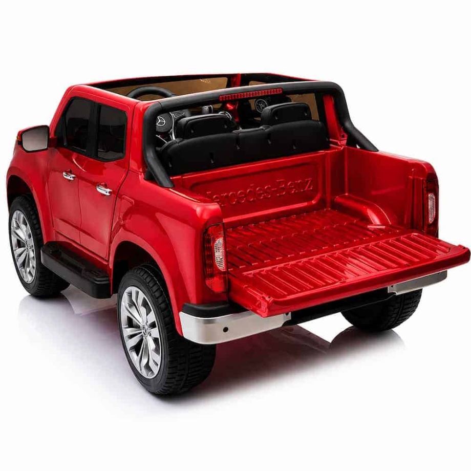 SM 26303B rear trunk open