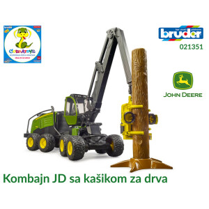 Kombajn JD sa kašikom za drva