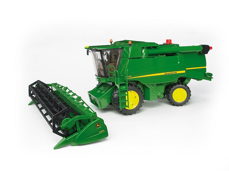 Kombajn John Deere T670i 2