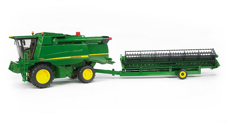 Kombajn John Deere T670i 3