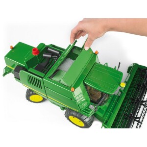 Kombajn John Deere T670i 9