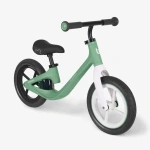 Balance bike XPLORER pomaže deci da razviju ravnotežu i koordinaciju uz lagan okvir, podesivo sedište i izdržljive točkove