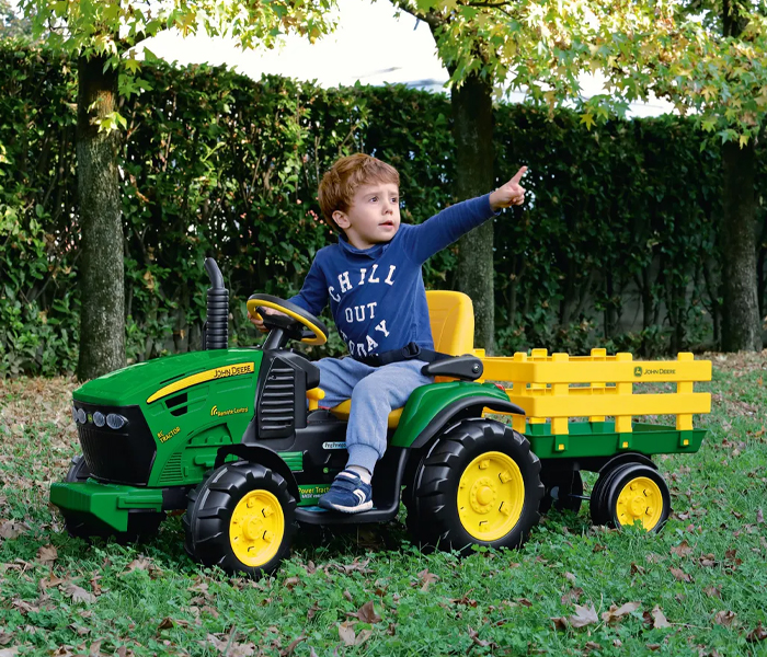 PEG PEREGO TRAKTOR NA AKUMULATOR (12V) - JOHN DEERE SA UPRAVLJACEM (rc) IGOR0117 PEG PEREGO TRAKTOR NA AKUMULATOR (12V) - JOHN DEERE SA UPRAVLJACEM (rc) IGOR0117