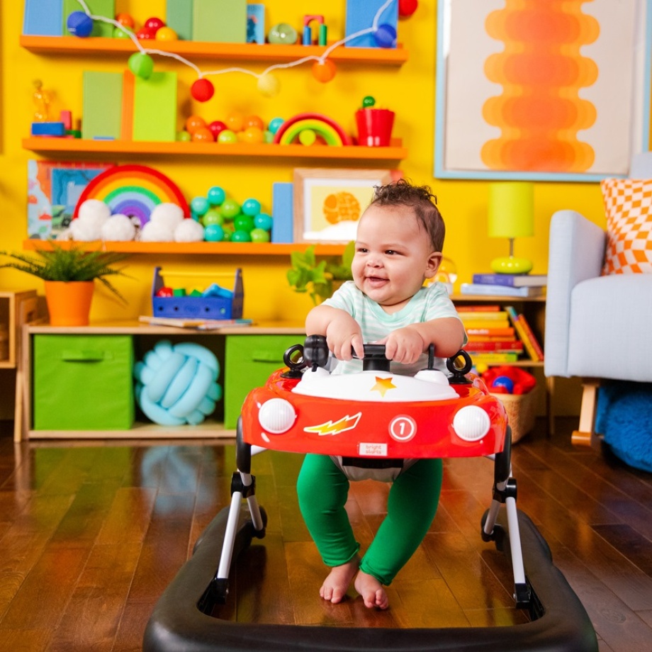 KIDS II BRIGHT STARTS DUBAK 3-IN-1 LITTLE SPEEDSTER™ 6-24M KIDS II BRIGHT STARTS DUBAK 3-IN-1 LITTLE SPEEDSTER™ 6-24M