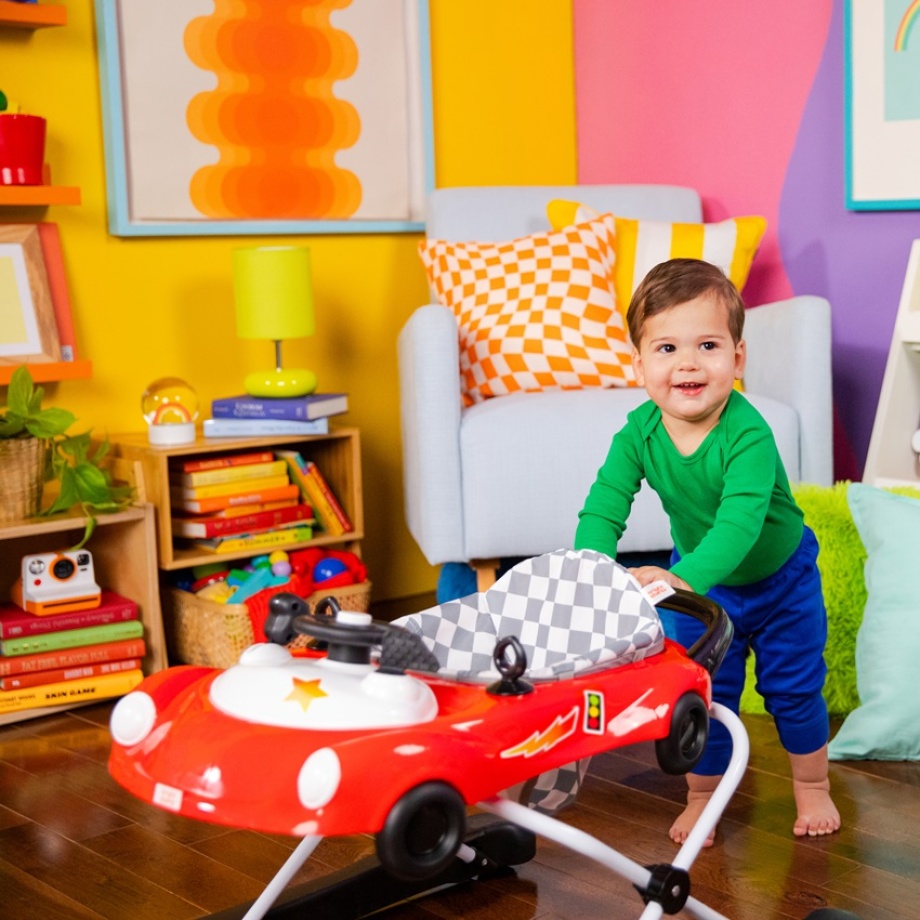 KIDS II BRIGHT STARTS DUBAK 3-IN-1 LITTLE SPEEDSTER™ 6-24M KIDS II BRIGHT STARTS DUBAK 3-IN-1 LITTLE SPEEDSTER™ 6-24M