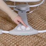 KIDS II INGENUITY LJULJASKA - COZY SPOT™ SWING ‘N GO 0-9M KIDS II INGENUITY LJULJASKA - COZY SPOT™ SWING ‘N GO 0-9M - Slika 5