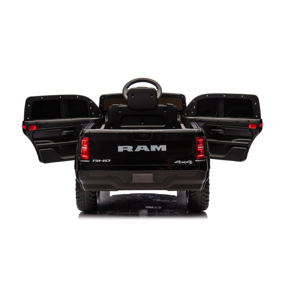 Džip RAM Licencirani – Crni