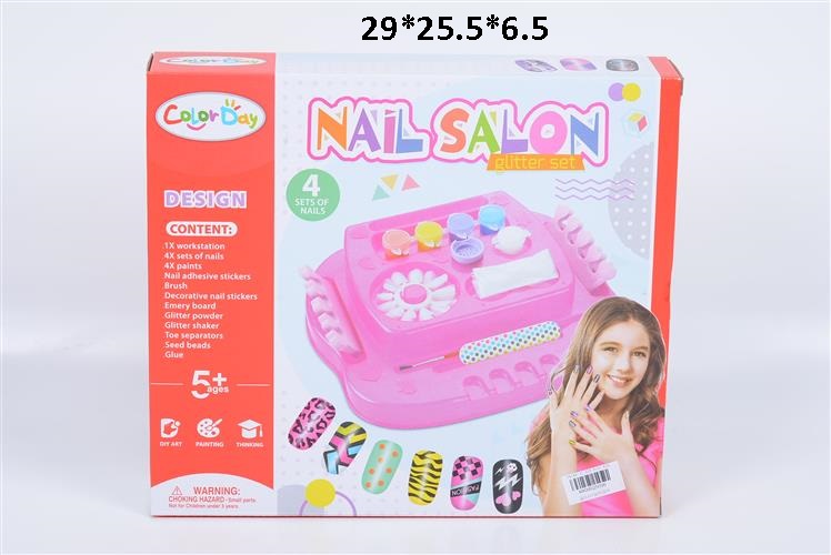 Salon za nokte za devojčice sa lakovima Salon za nokte za devojčice sa lakovima i ukrasnim noktima