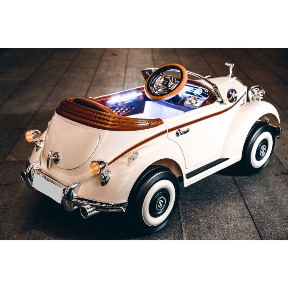 Auto na baterije Retro RR – 12V sa 4 motora i daljinskim upravljačem | Bež Auto na baterije Retro RR – 12V sa 4 motora i daljinskim upravljačem | Bež