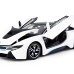 METALNI AUTO 1/24 BMW I8 311022