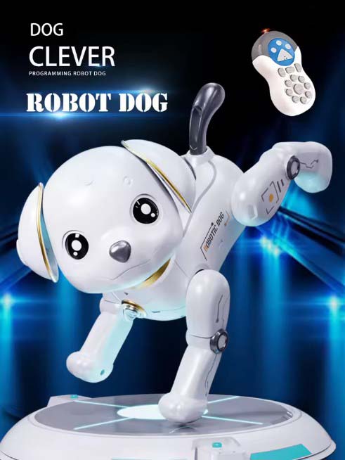 Robot pas u pokretu sa daljinskim upravljačem